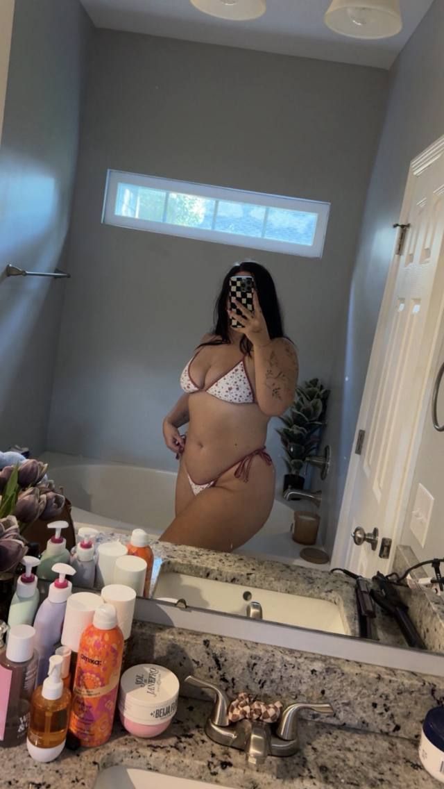 Come here and experience gfe I am available for deep sex both Incall and outcall I provide gfe , backdoor , massage , bbj , a - Image 3